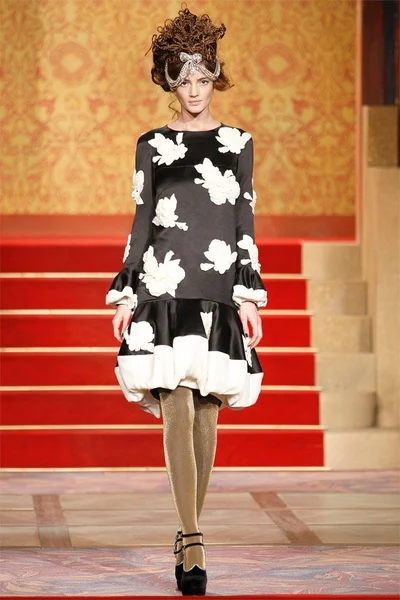 Look 57